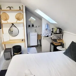 chambre-bed-breakfast-plage-50m-residence.inbrittany.com/