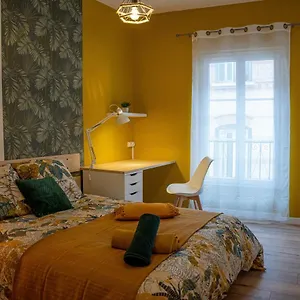 superbe-maison-de-ville-chambre-privee-quartier.midi-pyreneeshotels.com/